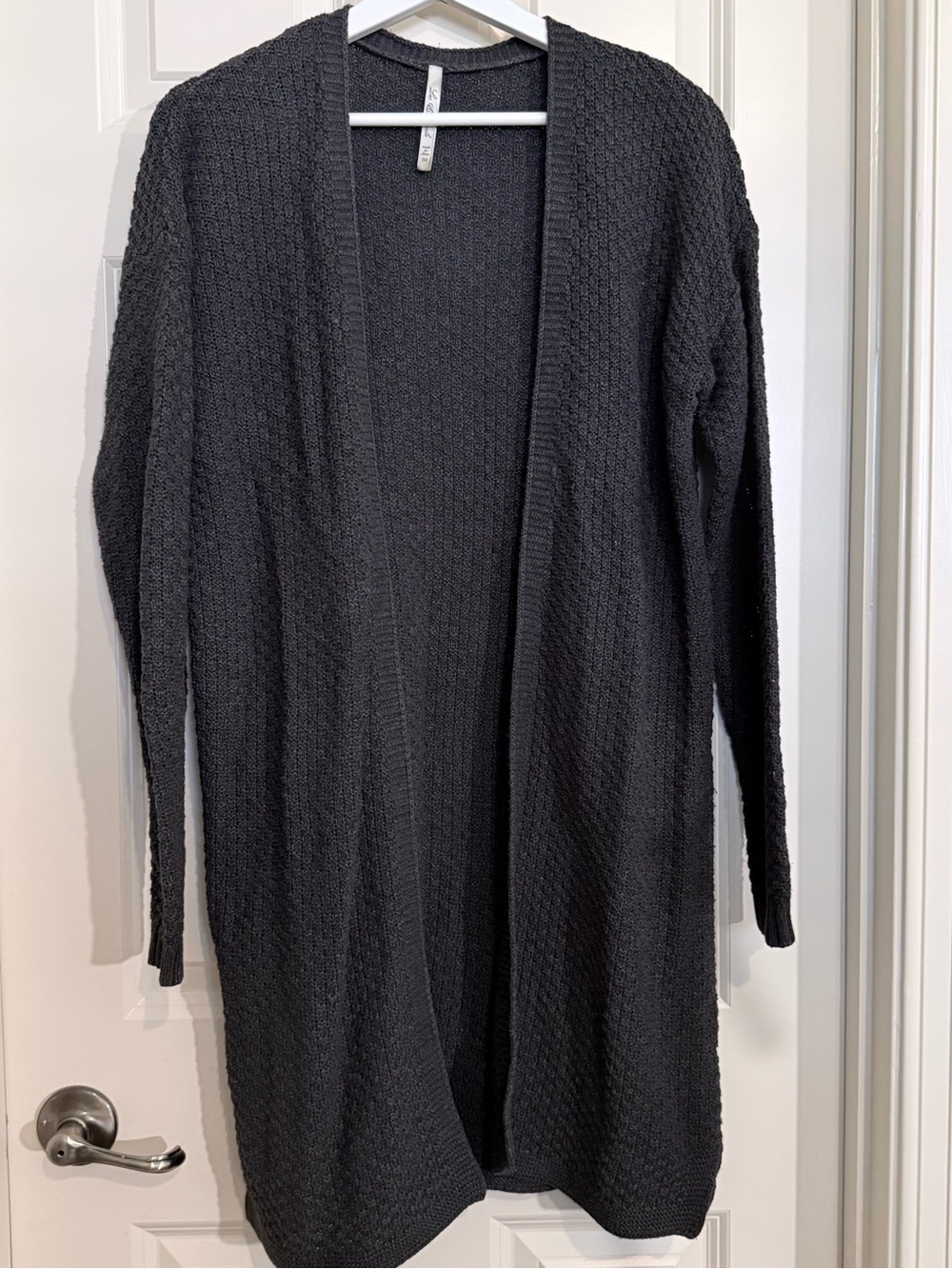 Leo & Nicole Open-Front Long Cardigan Sweater in Black
